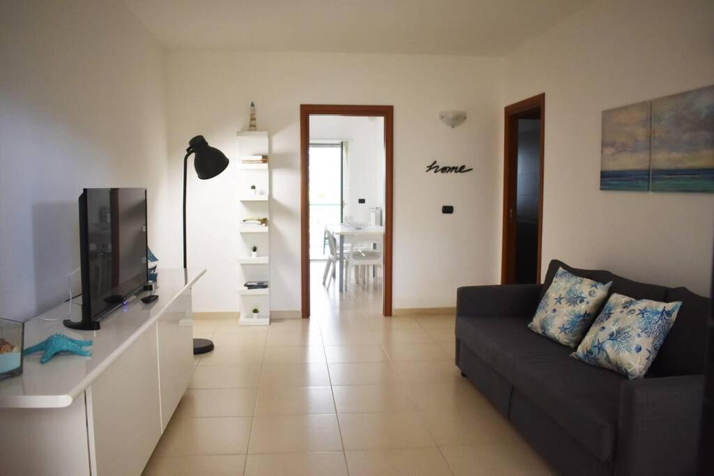 Donna Teresa Accomodation - Holiday House Monopoli Bagian luar foto