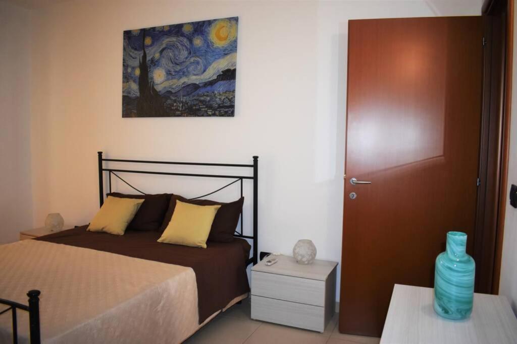 Donna Teresa Accomodation - Holiday House Monopoli Bagian luar foto