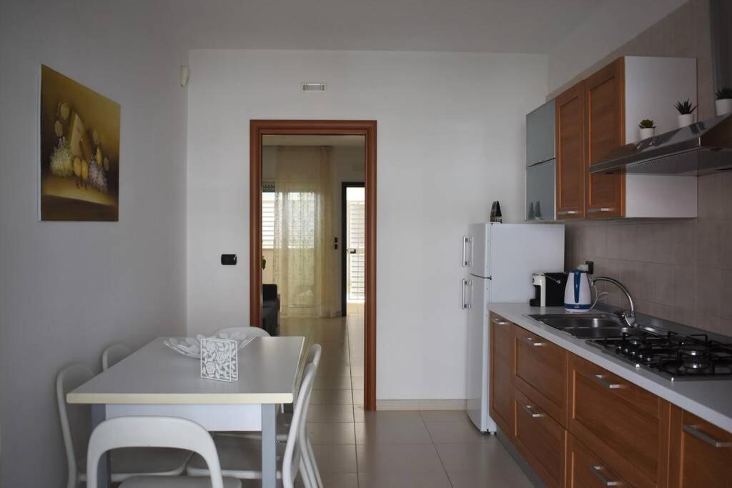 Donna Teresa Accomodation - Holiday House Monopoli Bagian luar foto